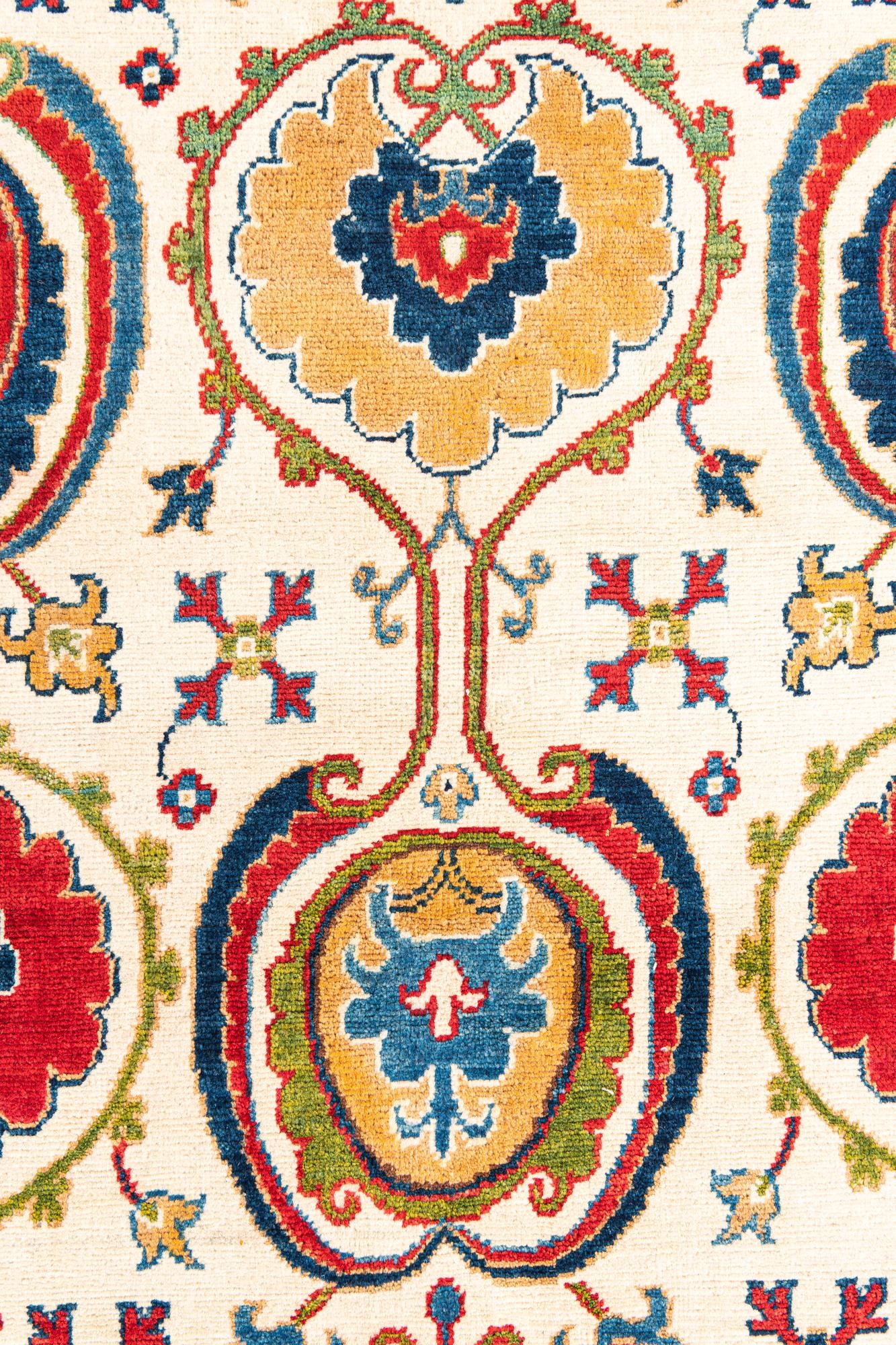 4' 10 x 7' 3 Hand Knotted Kazak Rug