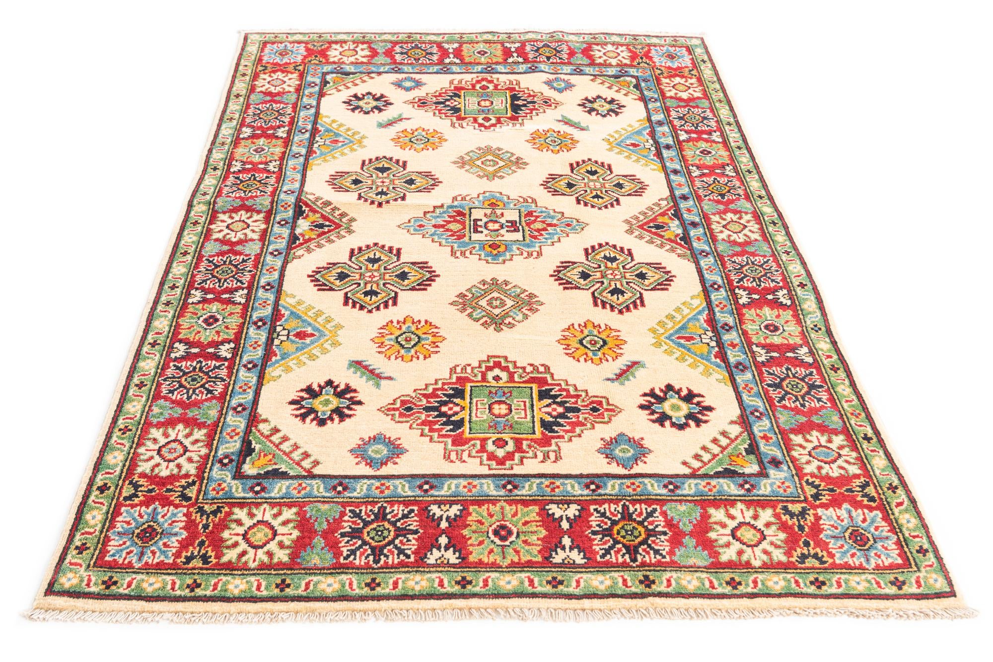 4' x 6' 1 Hand Knotted Kazak Rug