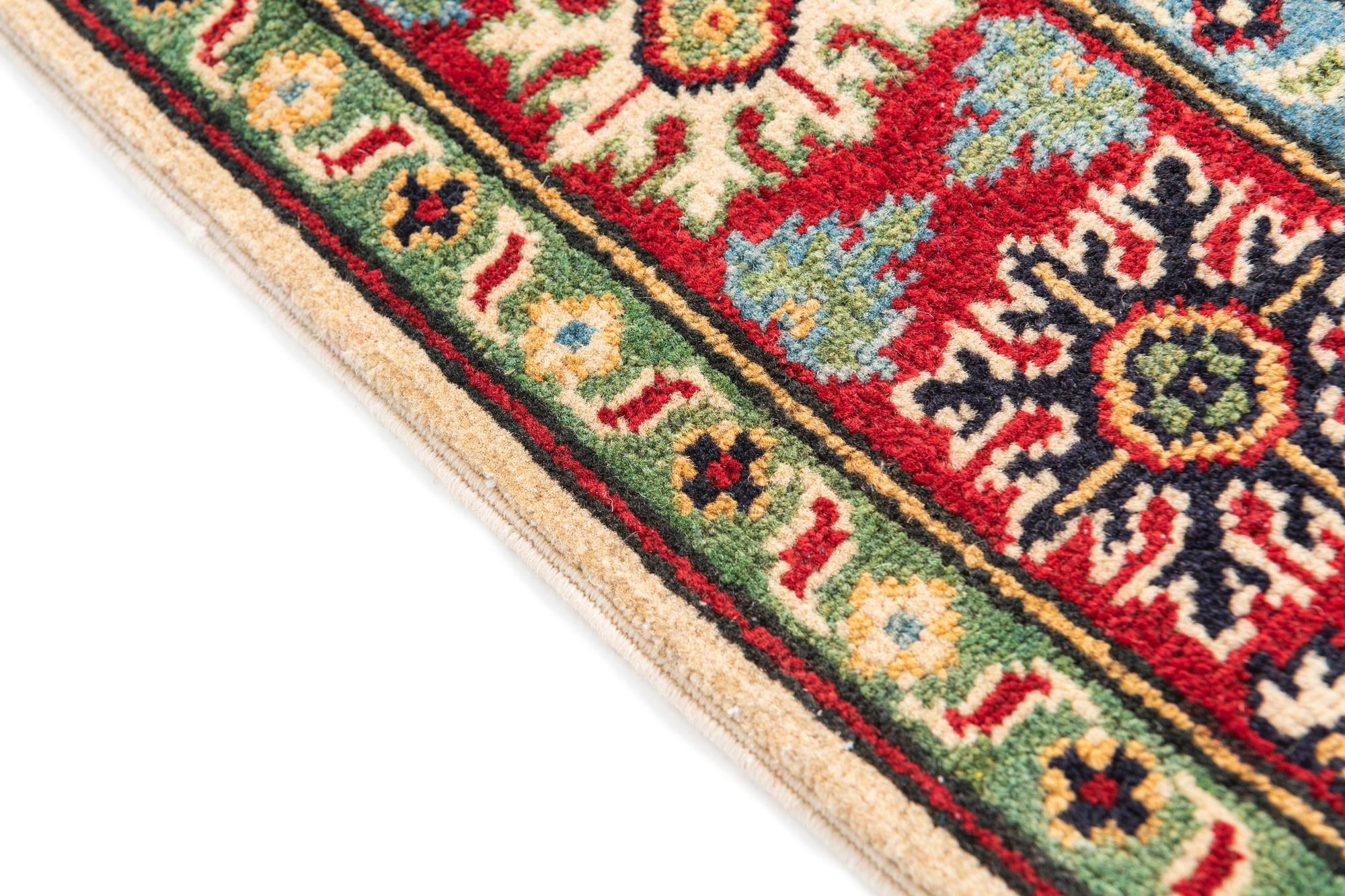4' x 6' 1 Hand Knotted Kazak Rug