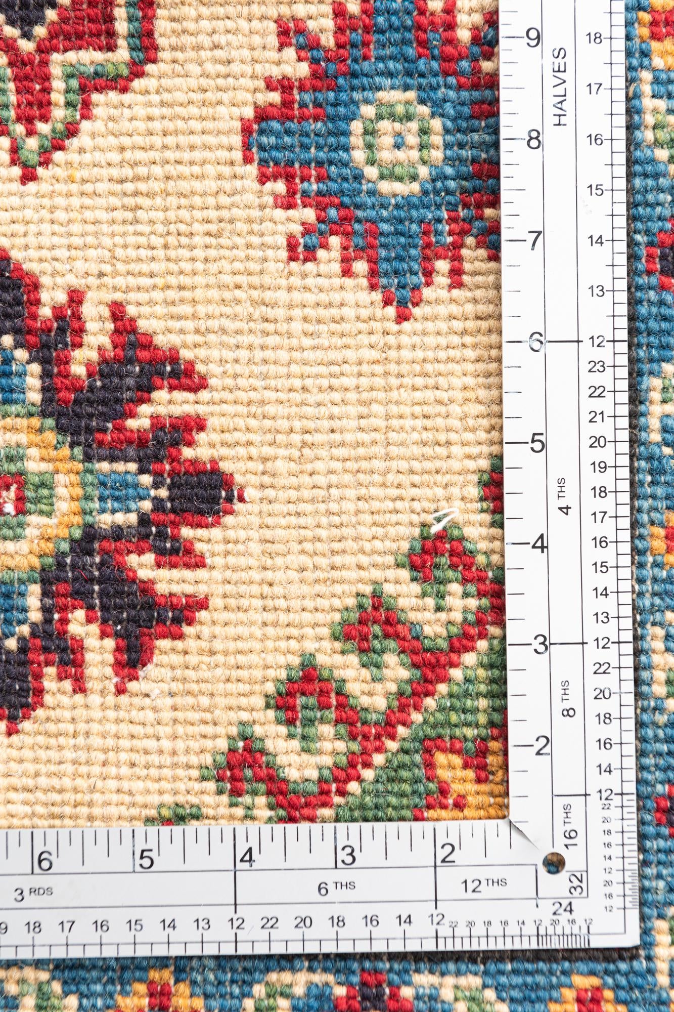 4' x 6' 1 Hand Knotted Kazak Rug
