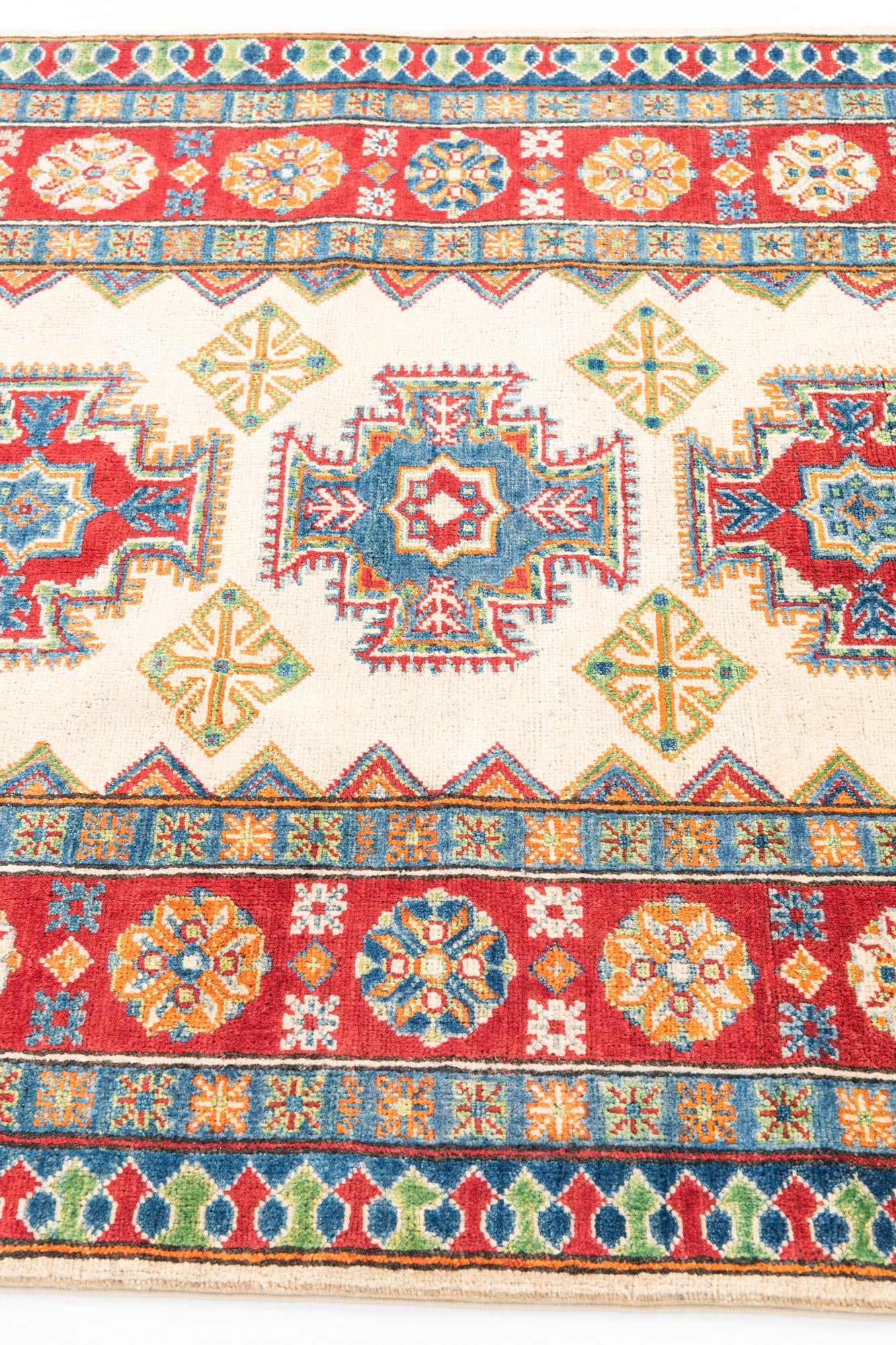 4' 1 x 6' Hand Knotted Kazak Rug