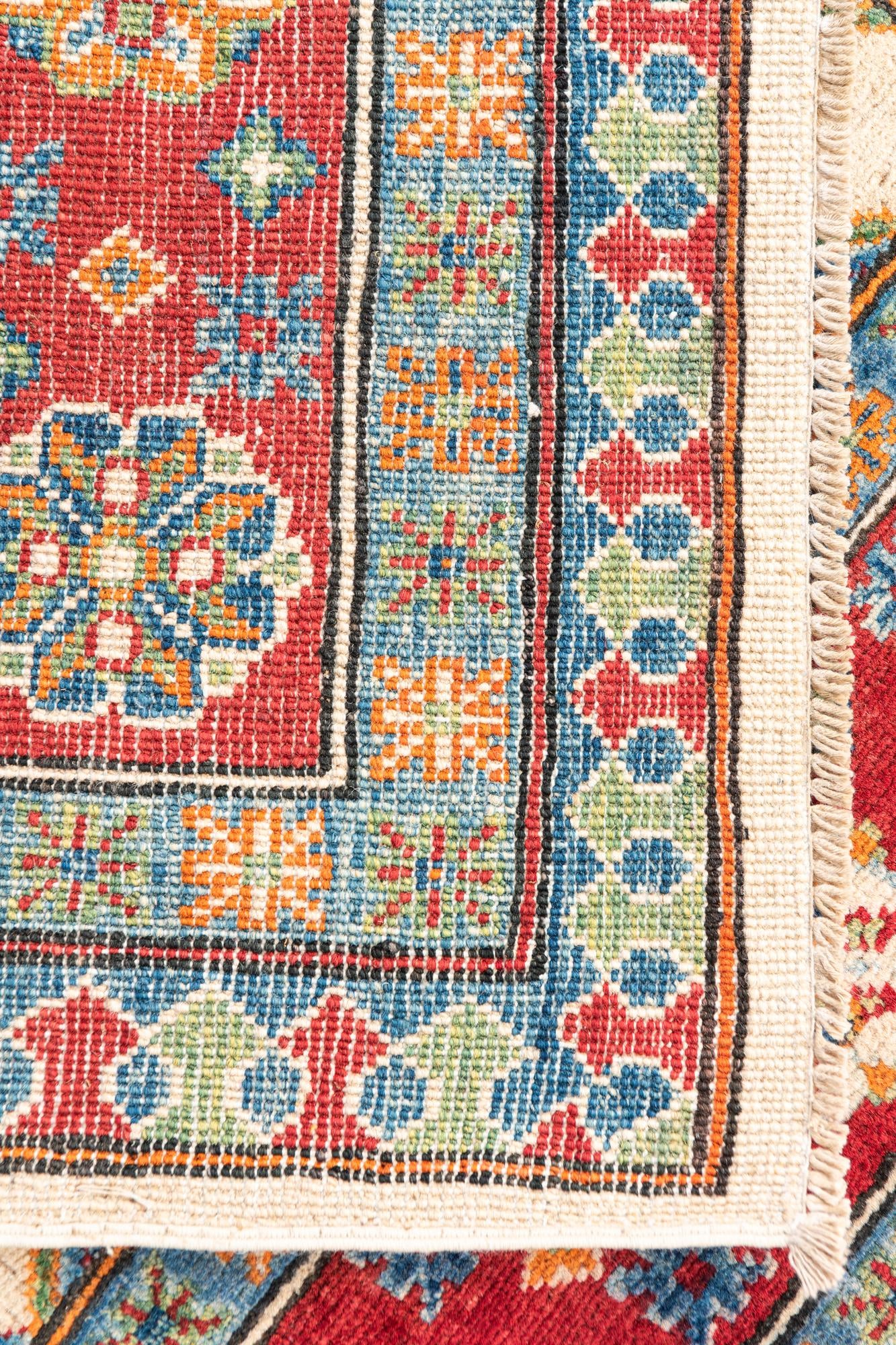 4' 1 x 6' Hand Knotted Kazak Rug