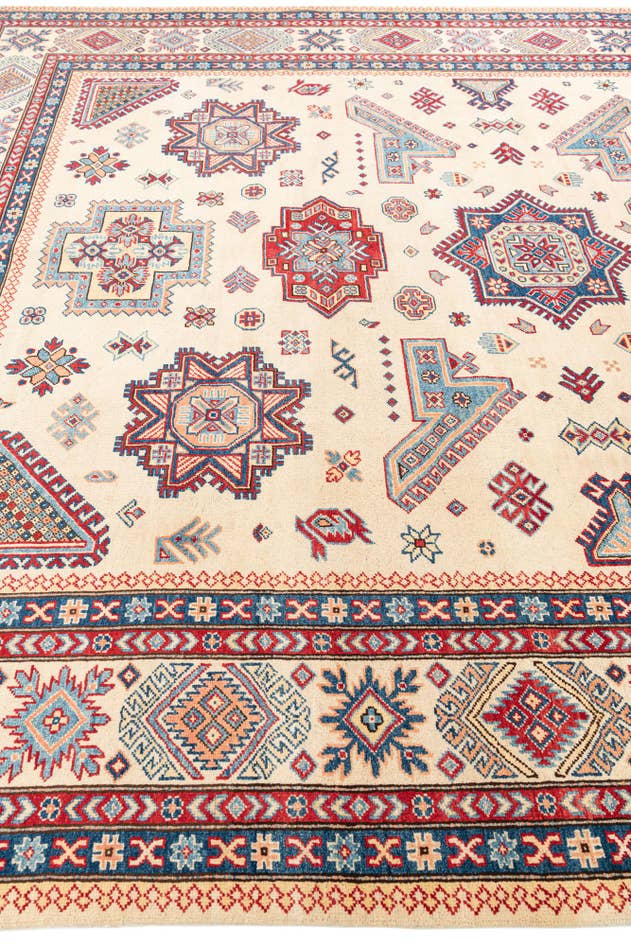 Detail image of 9' 2 x 11' 8 Hand Knotted Kazak Rug