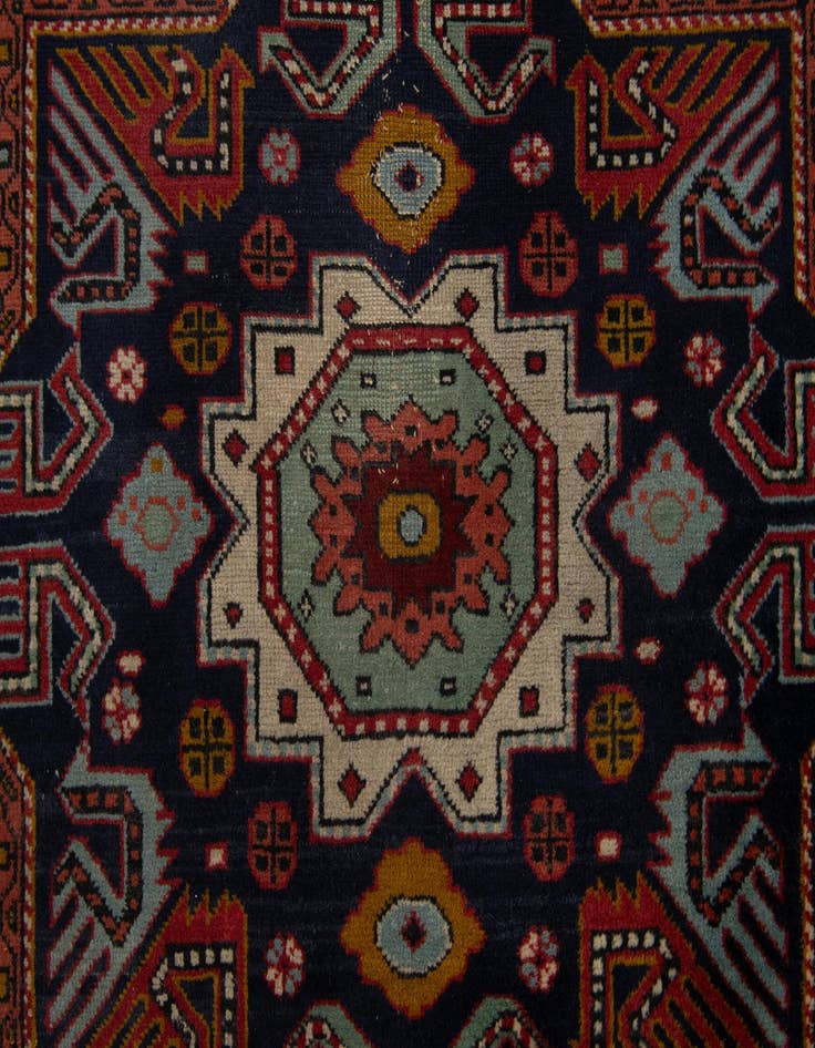 Detail image of 7' 9 x 9' 11 Hand Knotted Kazak Wool Rug
