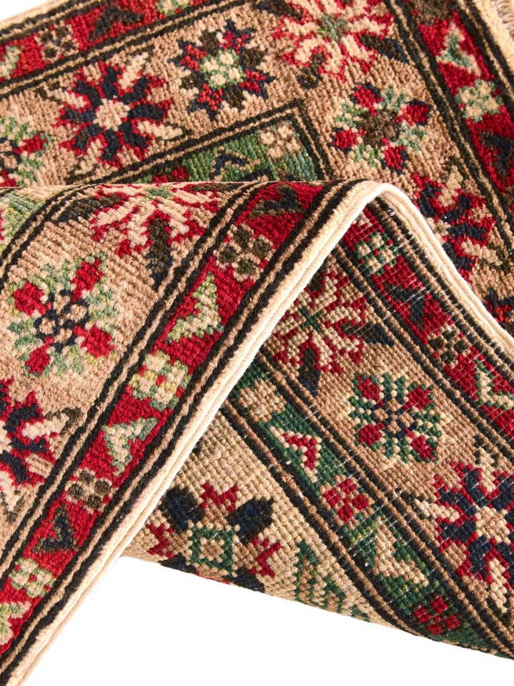 2' x 3' Hand Knotted Kazak Rug