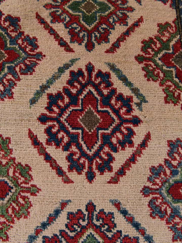 2' x 3' 1 Hand Knotted Kazak Rug