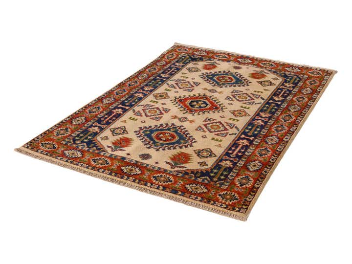2' 9 x 4' Hand Knotted Kazak Rug