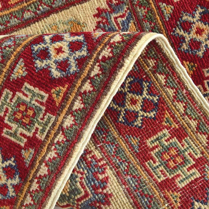 2' x 3' 1 Hand Knotted Kazak Rug