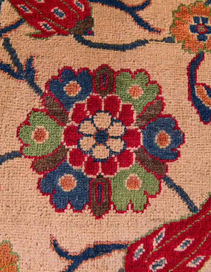 Detail image of 2' x 3' Hand Knotted Kazak Rug