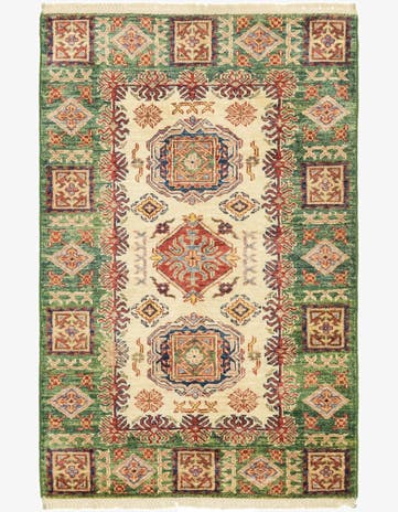 2' 8 x 4' Hand Knotted Kazak Oriental Rug