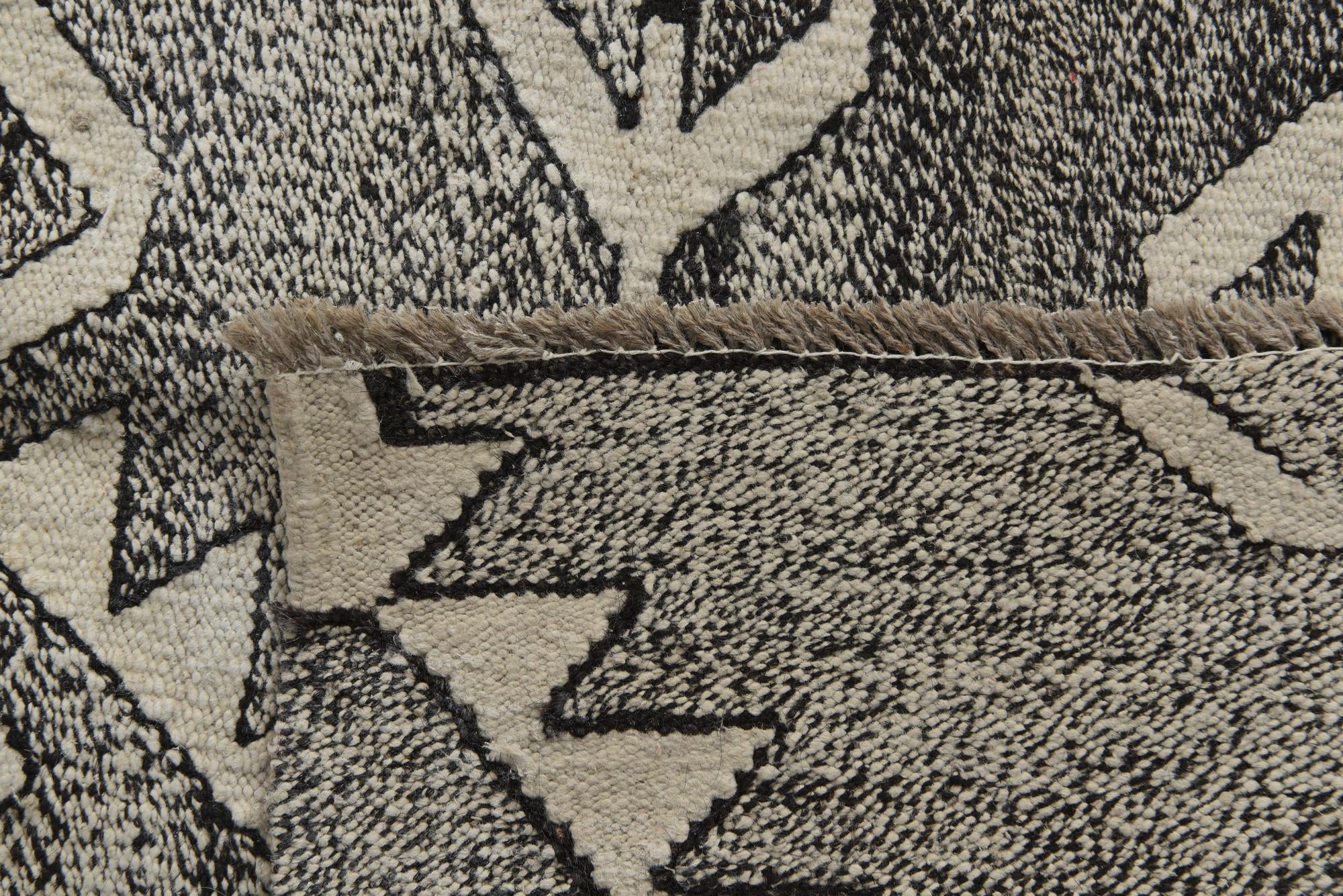8' 3 x 9' 6 Hand Woven Kilim Fars Wool Rug