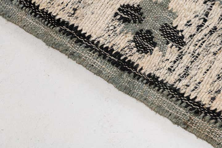 5' 2 x 8' 2 Hand Woven Kilim Jute Rug