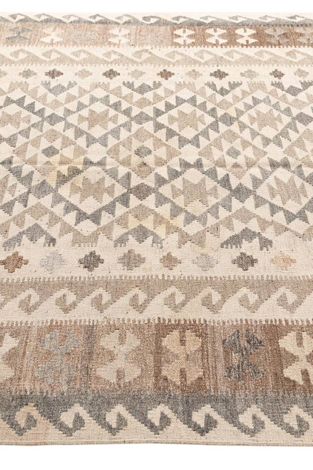 Detail image of 5' 7 x 7' 11 Hand Woven Kilim Maymana Wool Rug