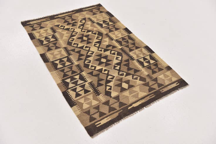 Detail image of 2' 8 x 4' 3 Hand Woven Kilim Maymana Wool Rug