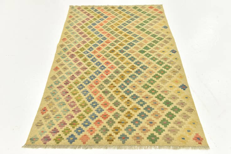 Detail image of 3' 3 x 5' Hand Woven Kilim Maymana Wool Rug