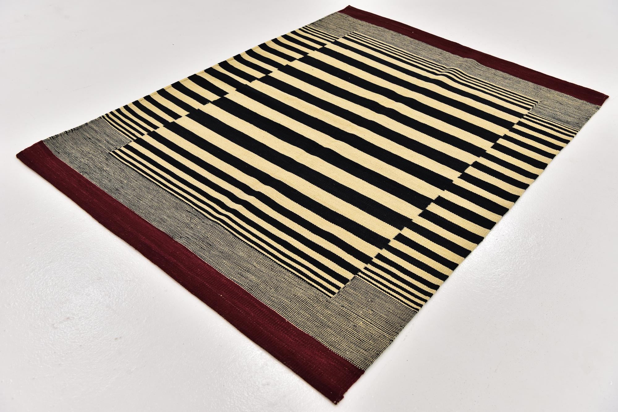 4' 2 x 5' 9 Hand Woven Kilim Modern Wool Rug
