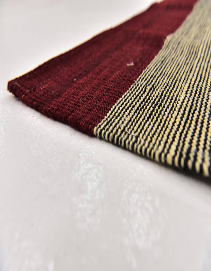 Detail image of 4' 3 x 5' 9  Hand Woven Kilim Modern Wool Rug