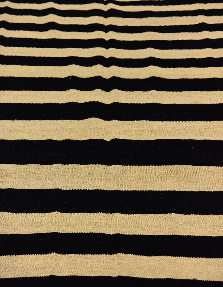 Detail image of 6' x 7' 7  Hand Woven Kilim Modern Wool Rug