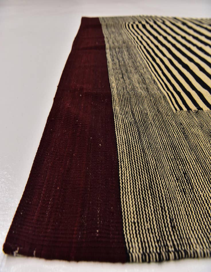 Detail image of 6' x 7' 7  Hand Woven Kilim Modern Wool Rug