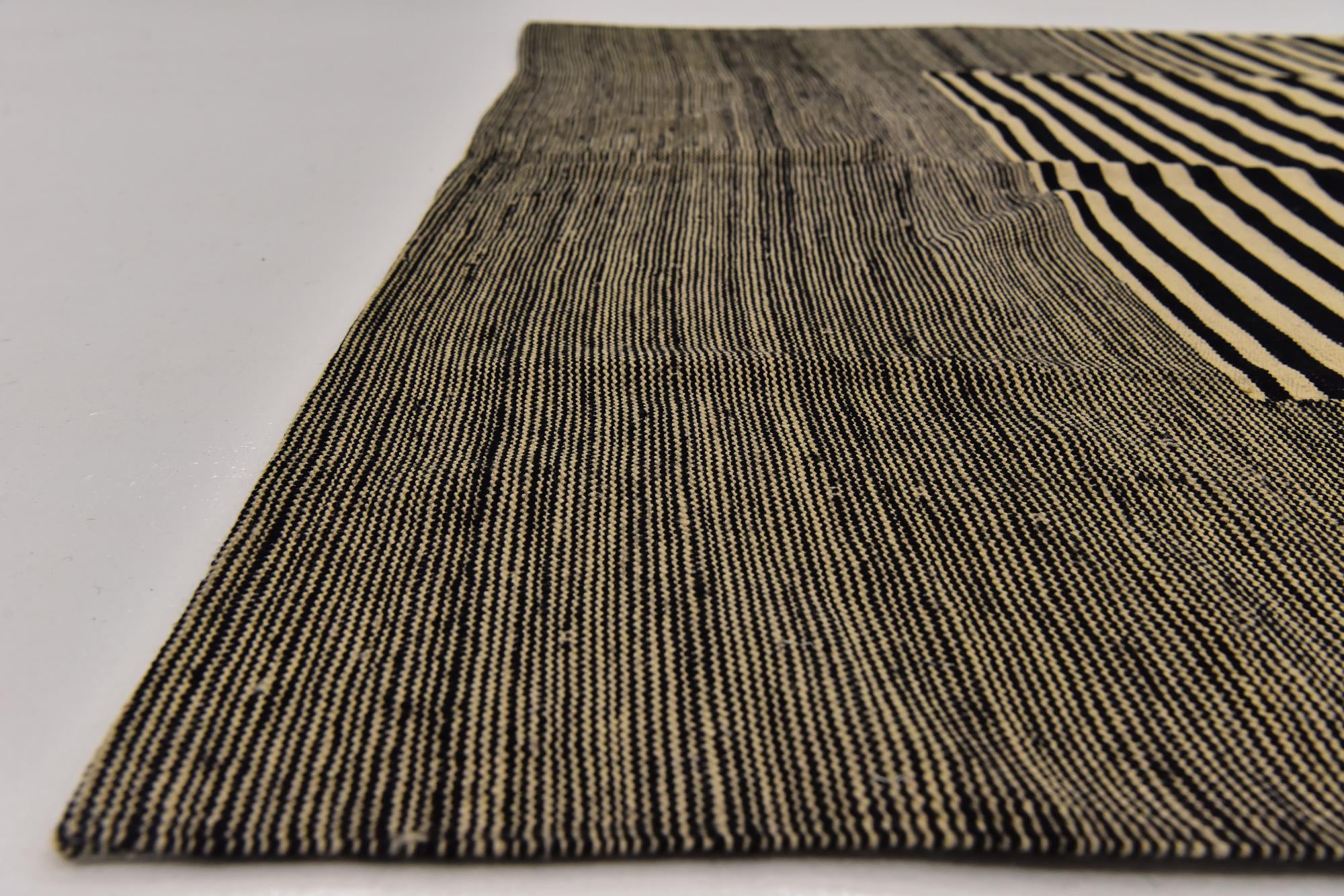 5' 10 x 7' 4 Hand Woven Kilim Modern Wool Rug