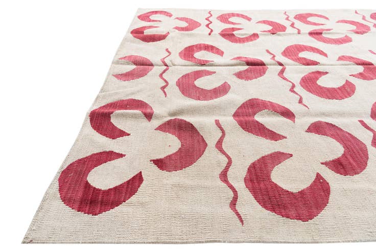 Detail image of 4' 6 x 6' 6 Hand Woven Kilim Modern Wool Rug