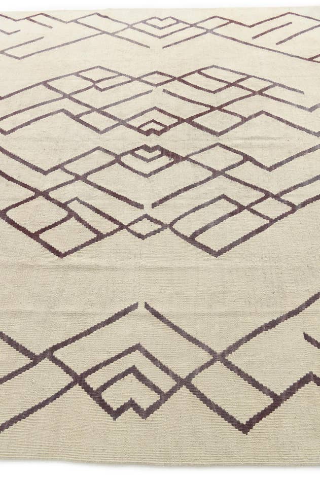 Detail image of 8' 4 x 10' 4 Hand Woven Kilim Modern Wool Rug