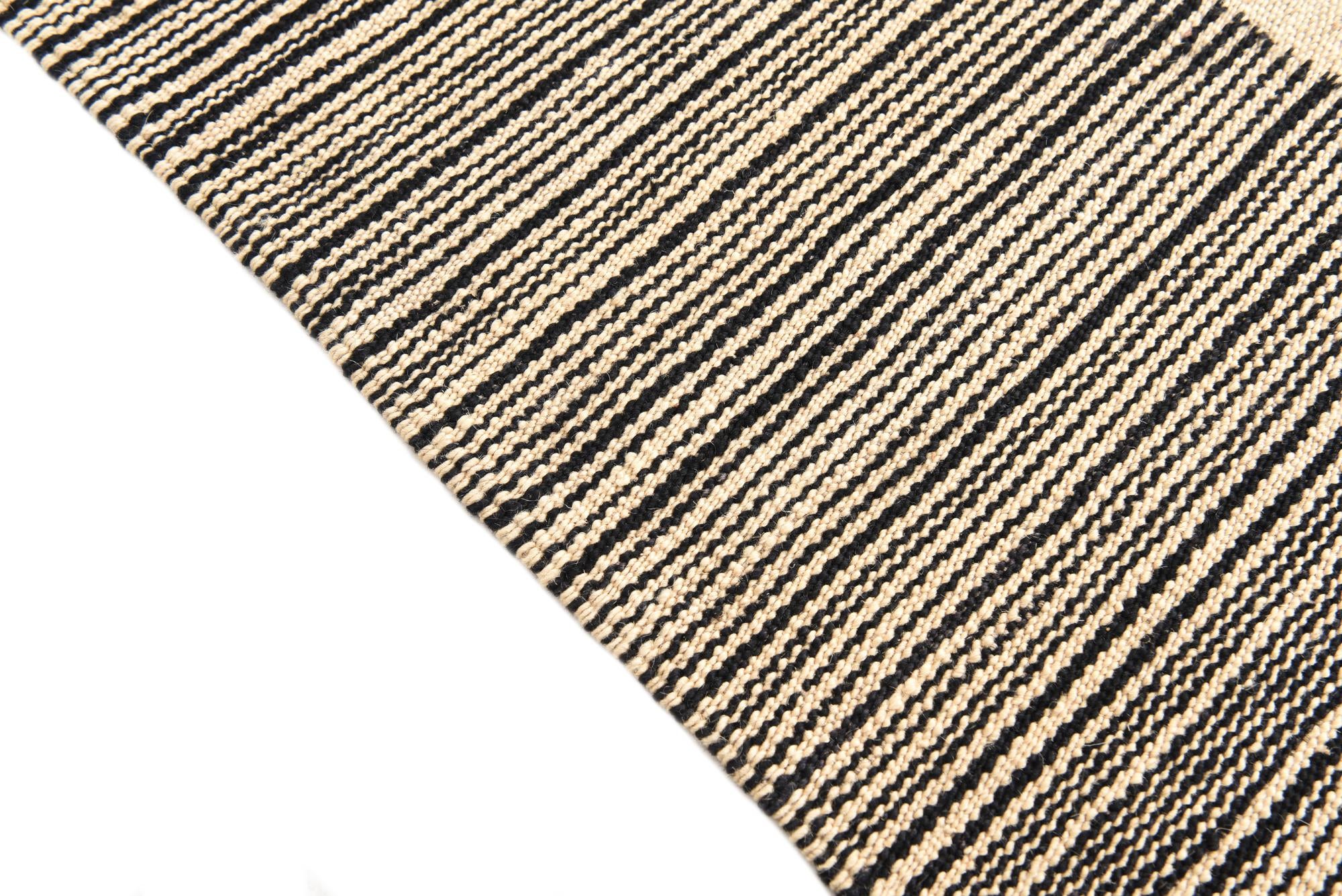 4' 1 x 5' 10 Hand Woven Kilim Modern Wool Rug