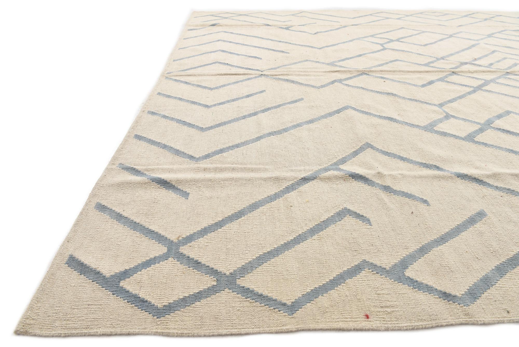 8' 7 x 10' Hand Woven Kilim Modern Wool Rug