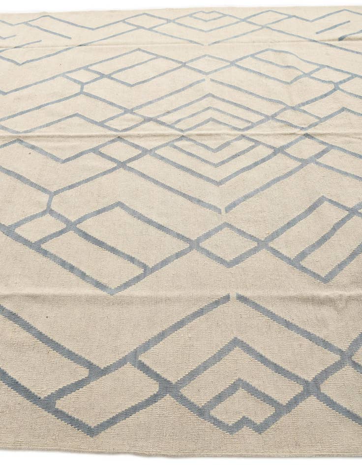 Detail image of 8' 7 x 10'  Hand Woven Kilim Modern Wool Rug