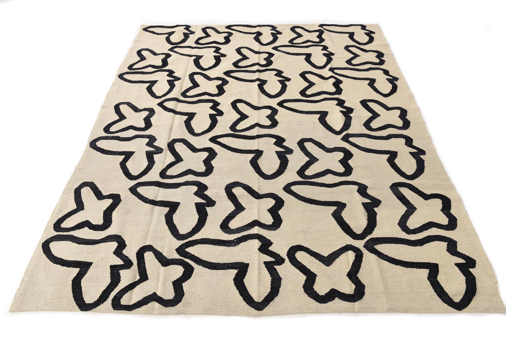 6' 5 x 7' 8 Hand Woven Kilim Modern Wool Rug
