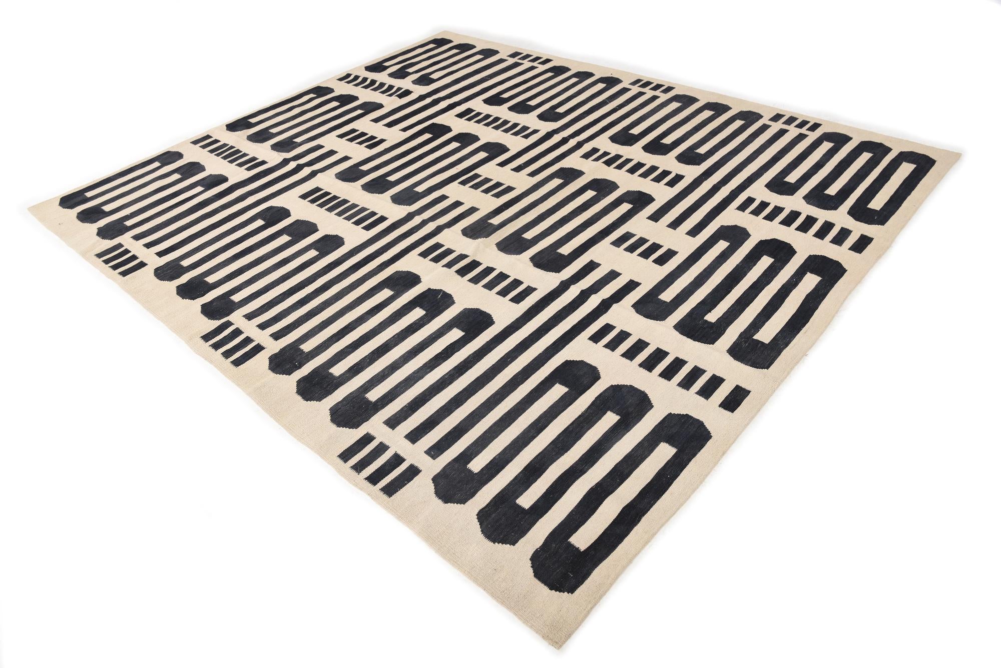 8' 5 x 9' 8 Hand Woven Kilim Modern Wool Rug