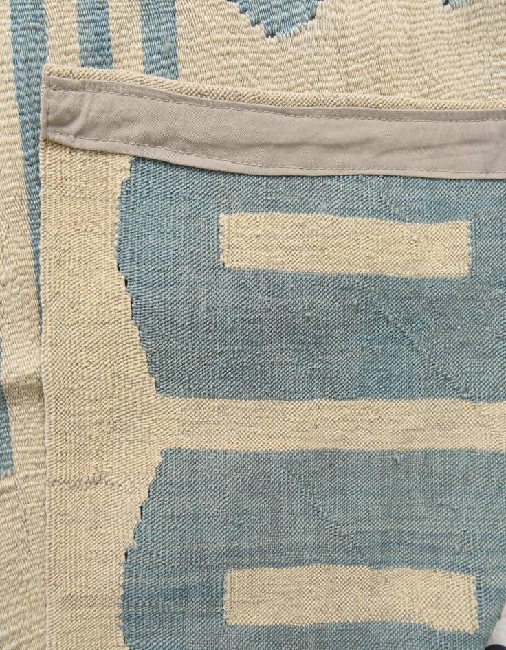 Detail image of 6' 8 x 9' 7  Hand Woven Kilim Modern Wool Rug