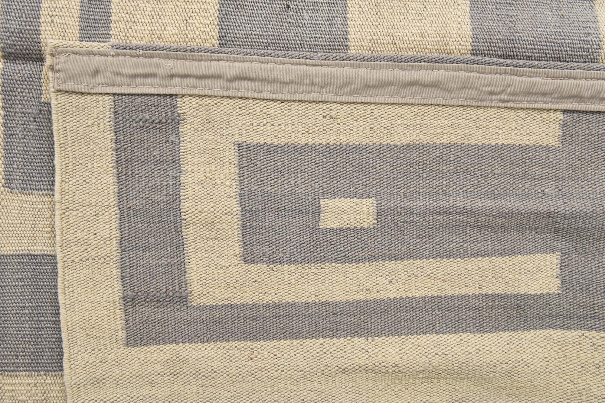 4' 11 x 6' 6 Hand Woven Kilim Modern Wool Rug