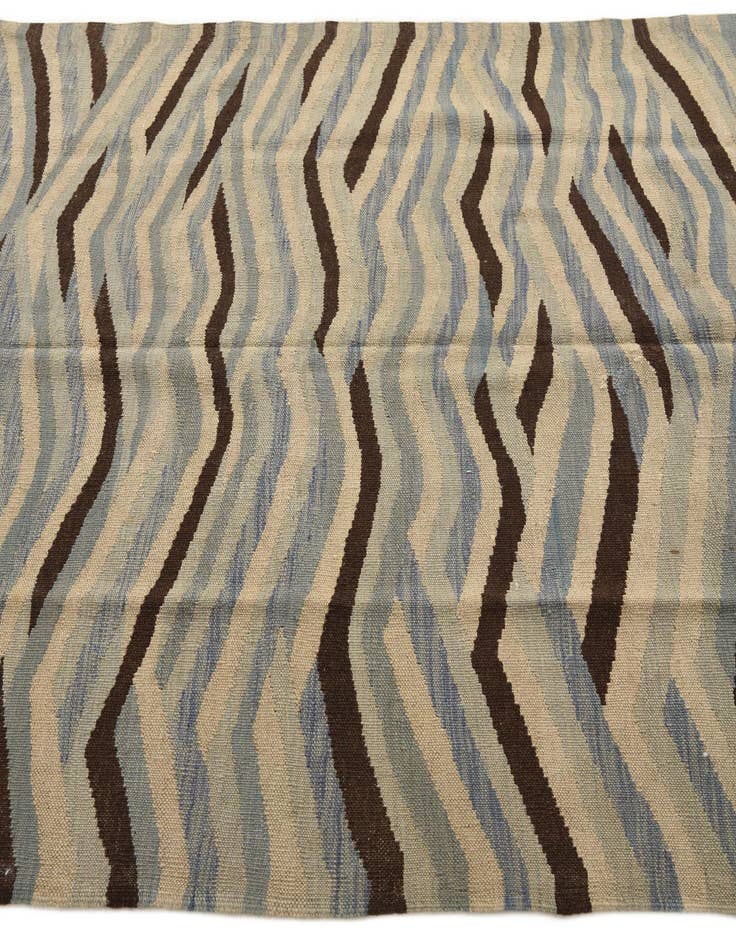 Detail image of 4' 8 x 5' 10  Hand Woven Kilim Modern Wool Rug