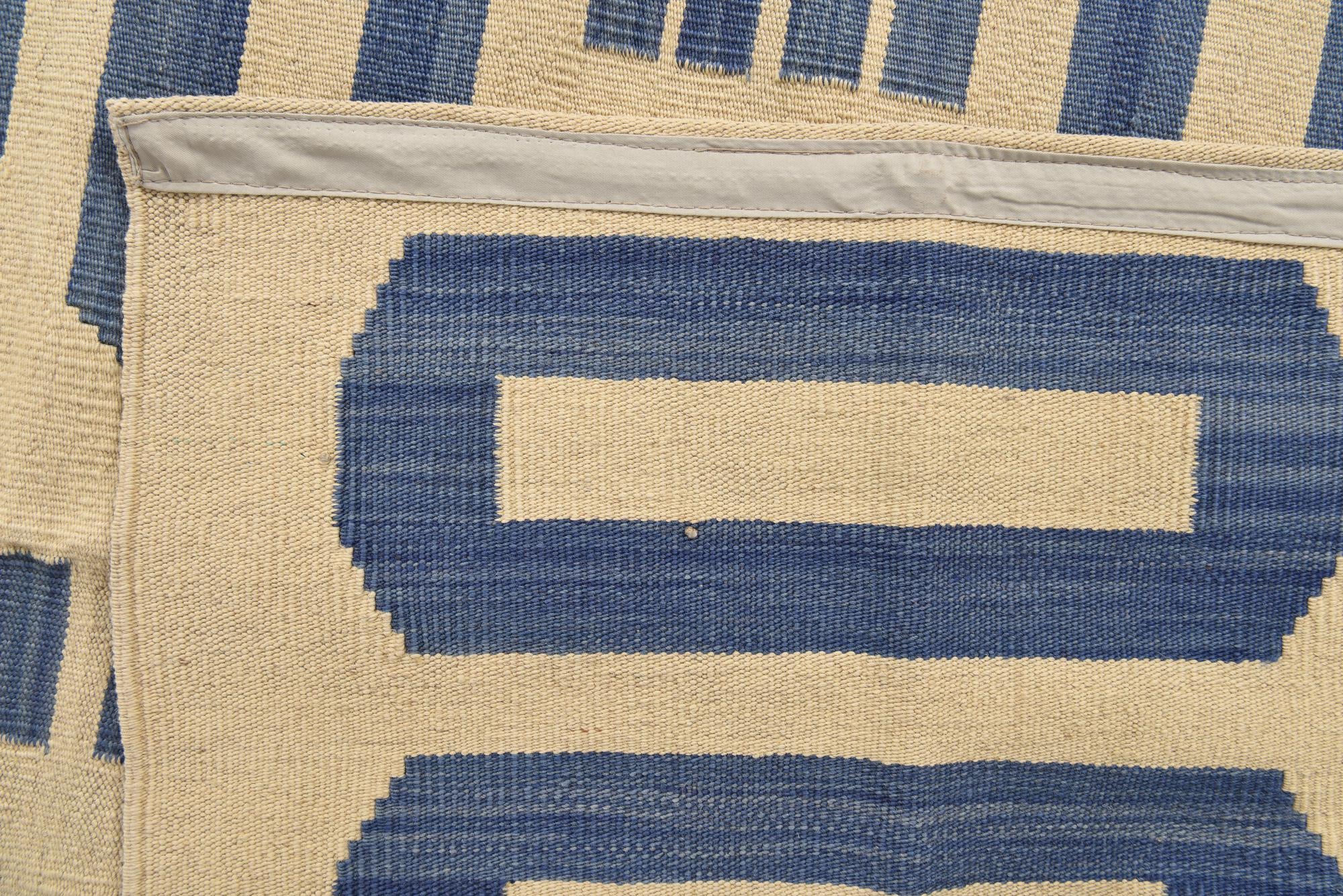 6' 7 x 9' 9 Hand Woven Kilim Modern Wool Rug