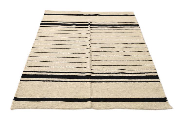 Detail image of 3' 5 x 5' 1 Hand Woven Kilim Modern Wool Rug