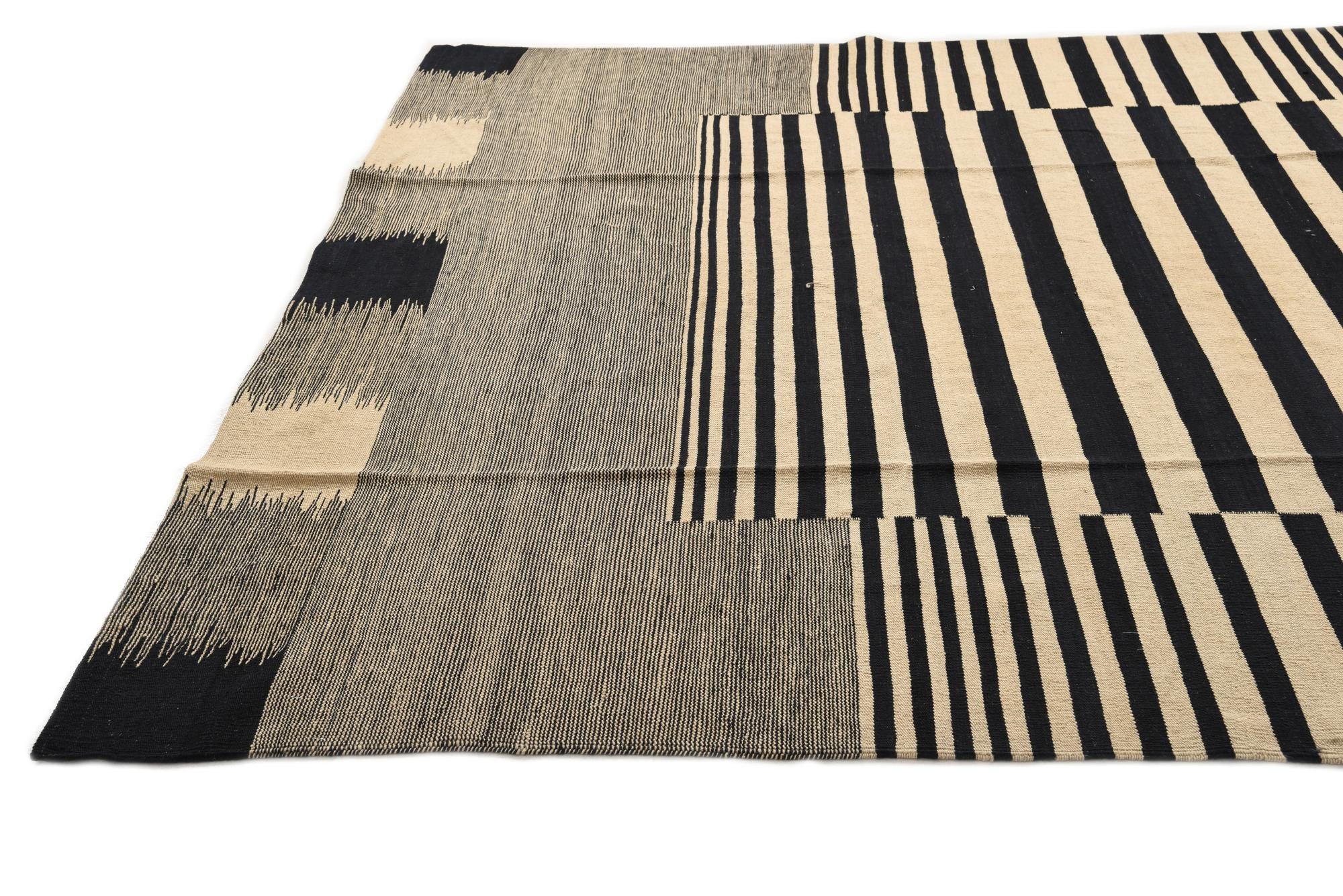 8' 2 x 9' 10 Hand Woven Kilim Modern Wool Rug