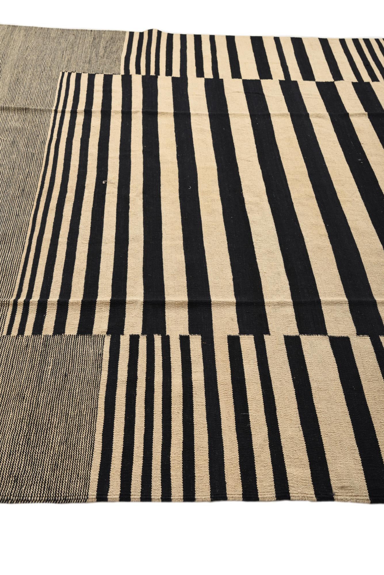 8' 2 x 9' 10 Hand Woven Kilim Modern Wool Rug