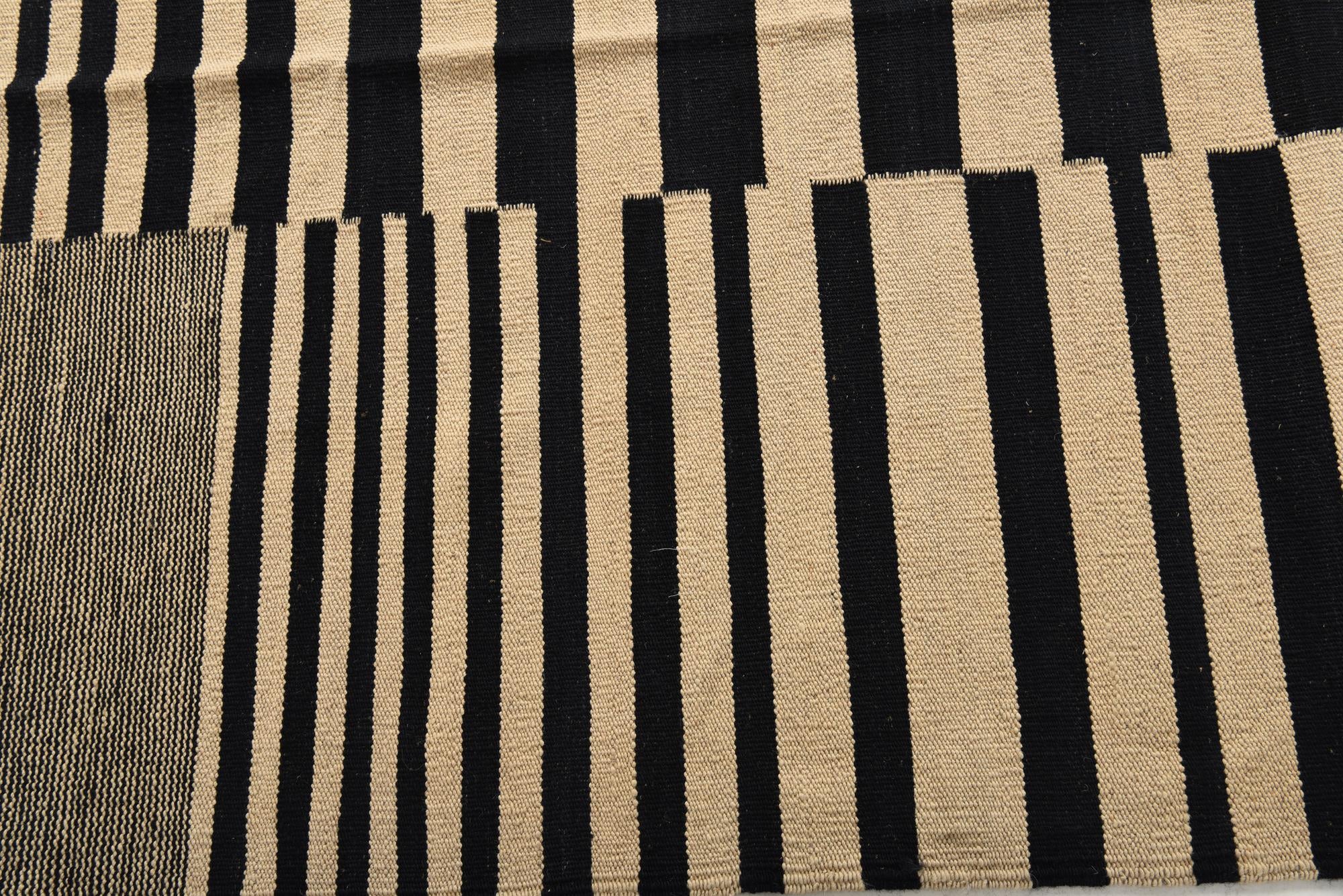 8' 2 x 9' 10 Hand Woven Kilim Modern Wool Rug