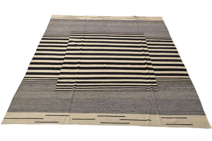 8' 3 x 9' 7 Hand Woven Kilim Modern Wool Rug