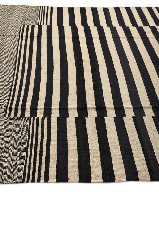 8' 3 x 9' 7 Hand Woven Kilim Modern Wool Rug