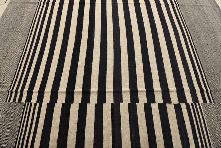 8' 3 x 9' 7 Hand Woven Kilim Modern Wool Rug