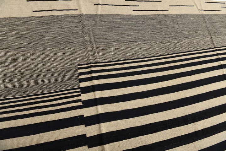 8' 3 x 9' 7 Hand Woven Kilim Modern Wool Rug