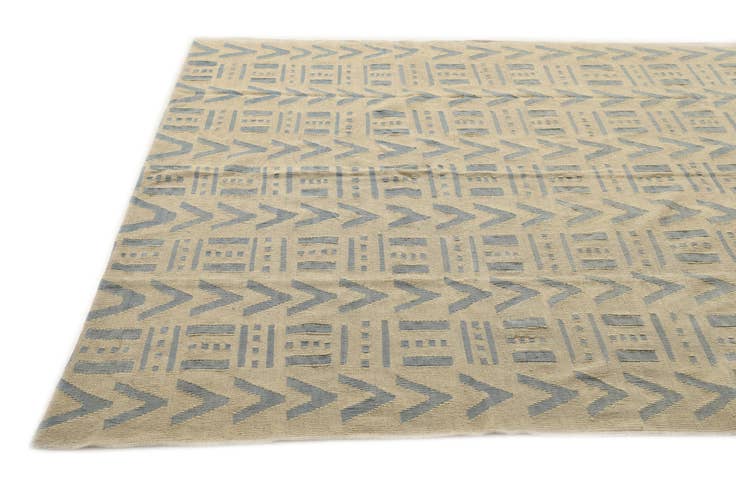 Detail image of 7' x 9' 4 Hand Woven Kilim Modern Wool Rug