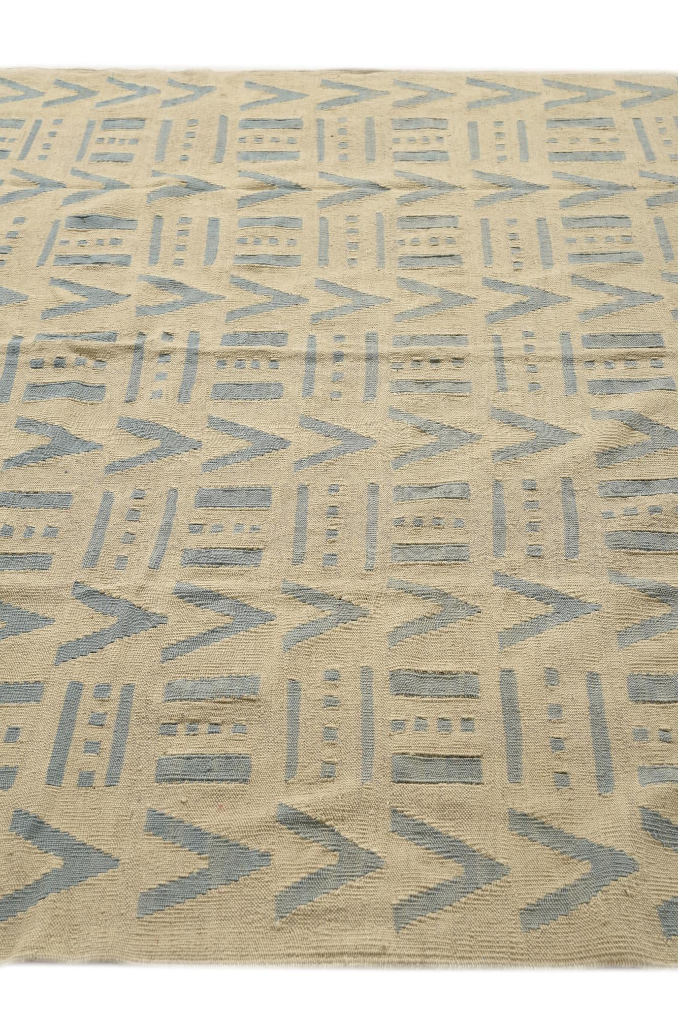 7' x 9' 4 Hand Woven Kilim Modern Wool Rug