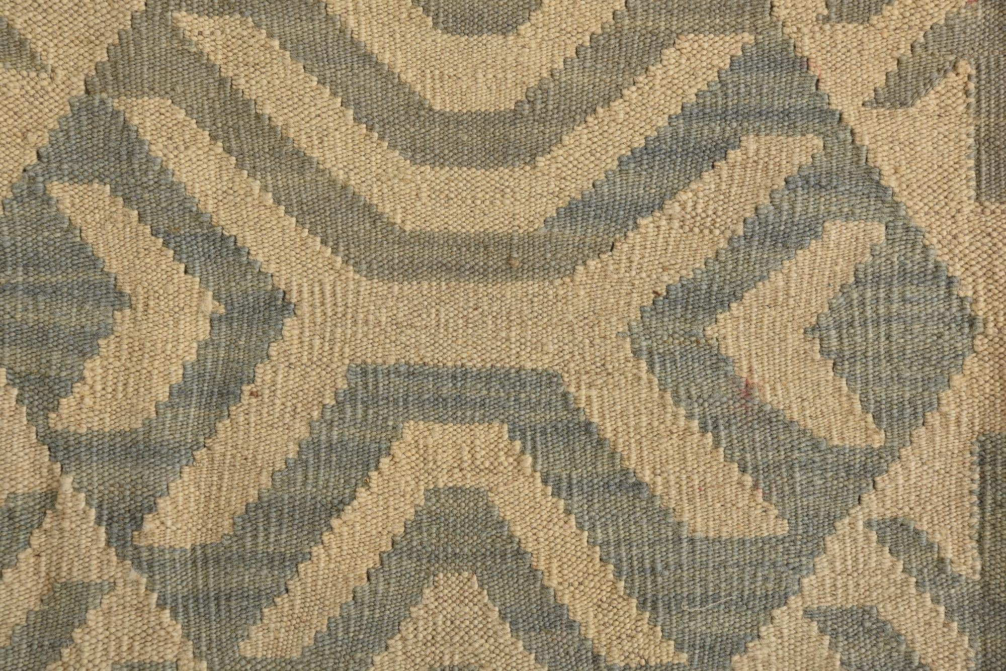 5' 1 x 6' 3 Hand Woven Kilim Modern Wool Rug