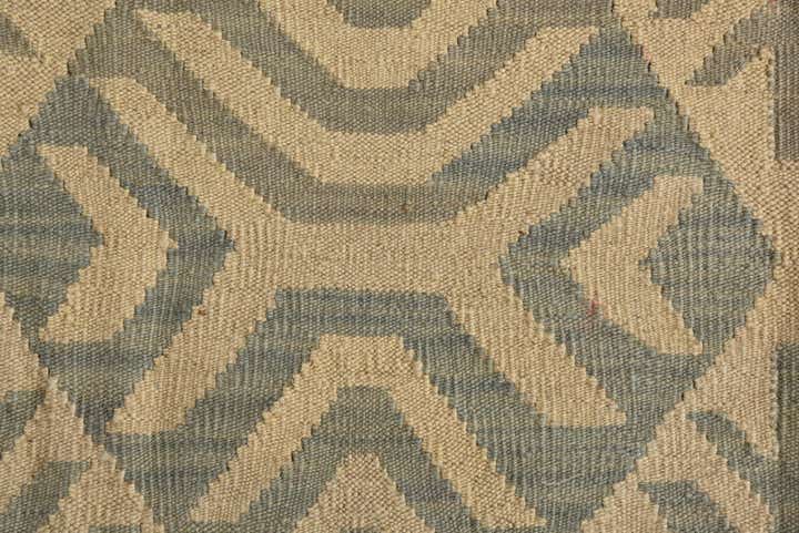 5' 1 x 6' 3 Hand Woven Kilim Modern Wool Rug