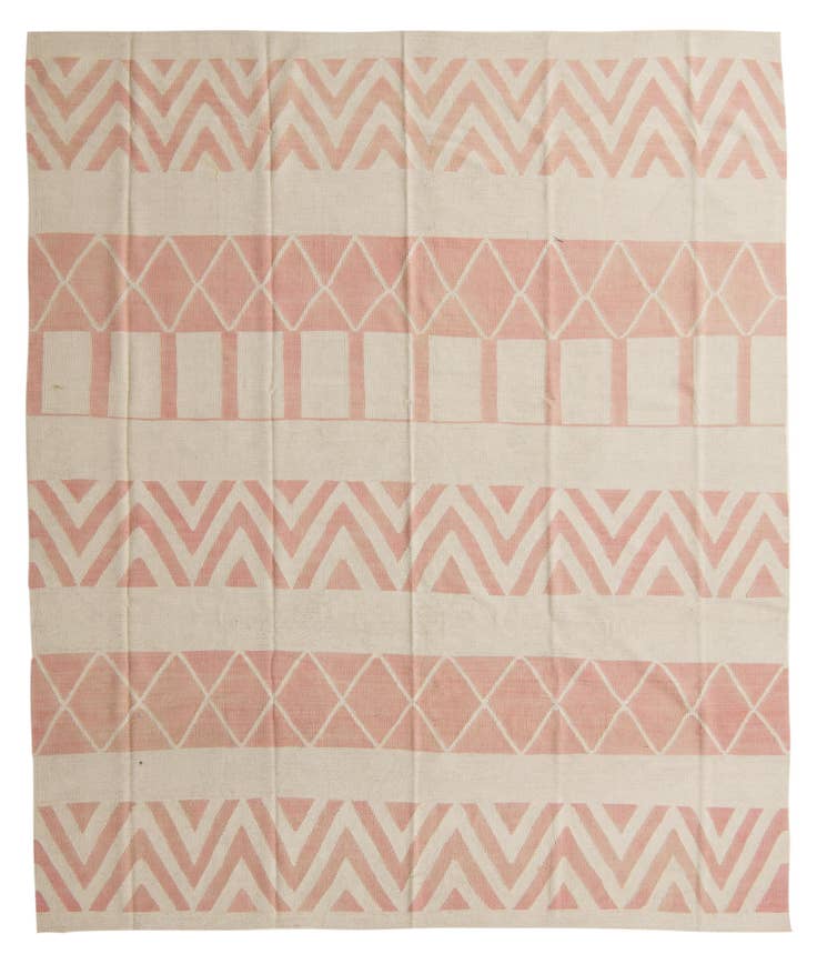 Detail image of 8' 6 x 10' Hand Woven Kilim Modern Wool Rug