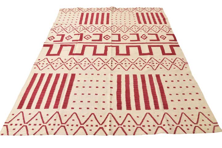 6' x 7' 9 Hand Woven Kilim Modern Wool Rug