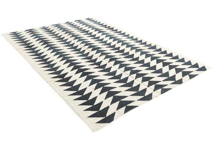 6' 9 x 9' 6 Hand Woven Kilim Modern Wool Rug